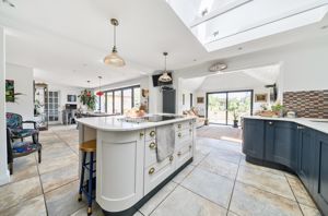 Photo 15- click for photo gallery